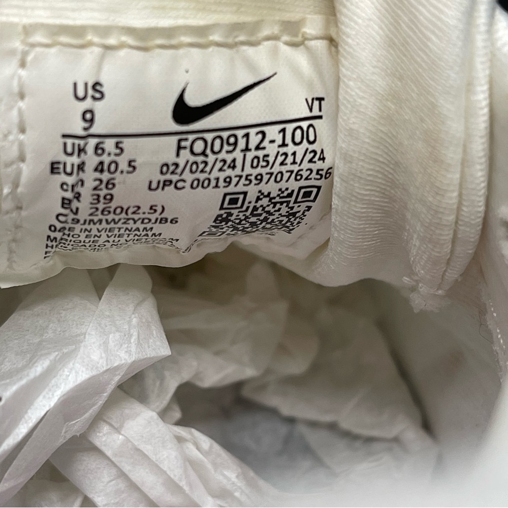 Nike React Pegasus Trail 5 Gore-Tex Sail Picante Red FQ0912-100 Women's Size 9 - Picture 8 of 9